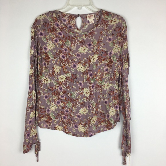 Mossimo Lavender Cold Shoulder Top Blouse - Picture 4 of 8